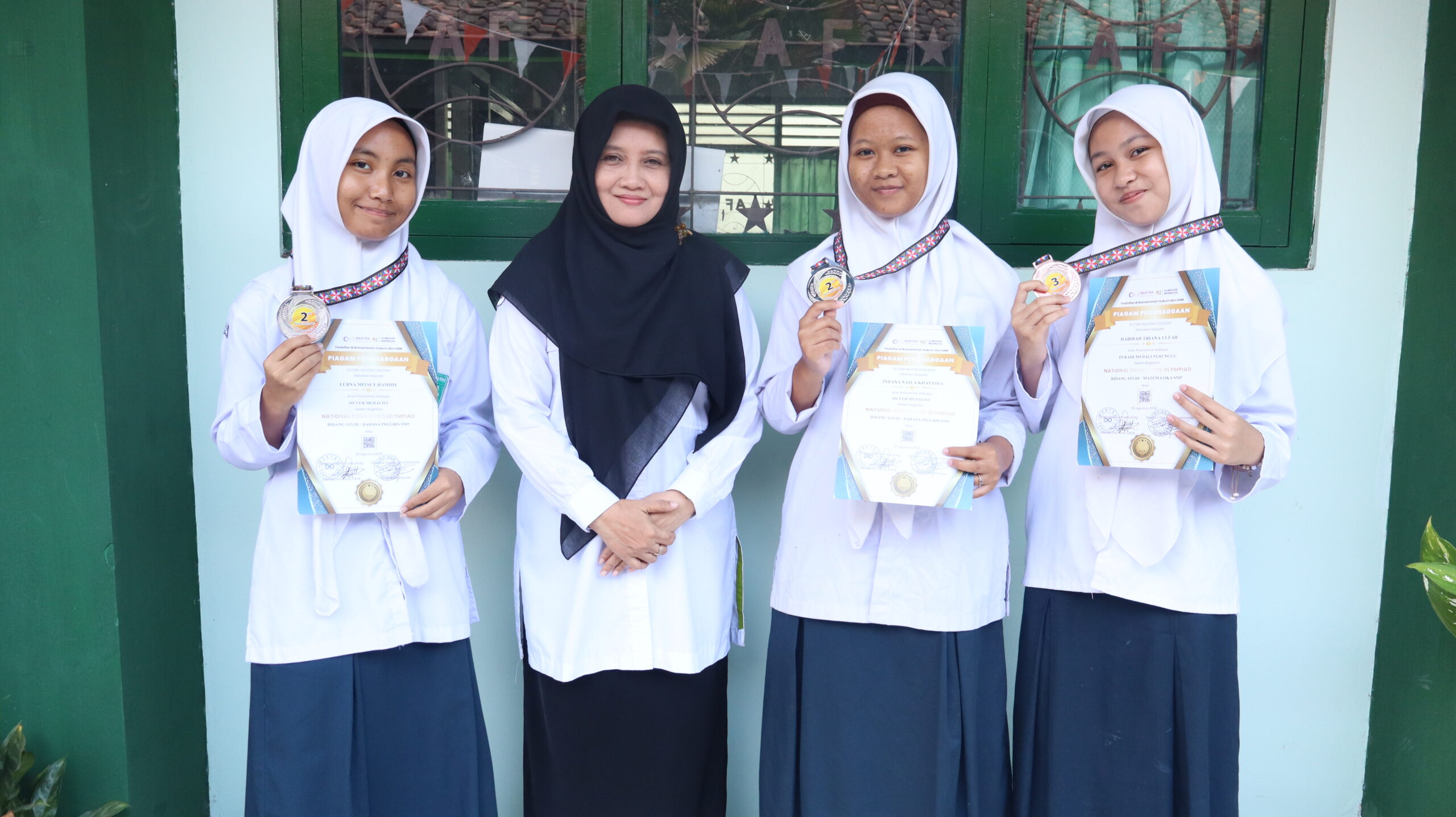 Murid MTs Al-Falaah Pandak Raih 4 Medali Tingkat Nasional dalam National Champions Olympiad 2026